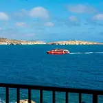 Islet Promenade Seafront Family With 2 Balconies By Getawaysmalta * San Pawl il-Baħar