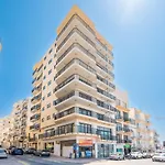 Apartman Islet Promenade Seafront Family With 2 Balconies By Getawaysmalta *