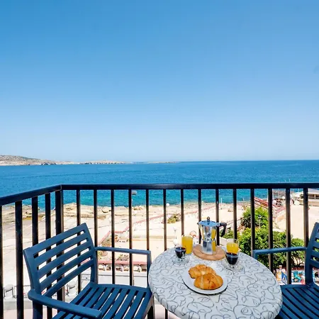 Islet Promenade Seafront Family With 2 Balconies By Getawaysmalta Apartment St. Paul's Bay