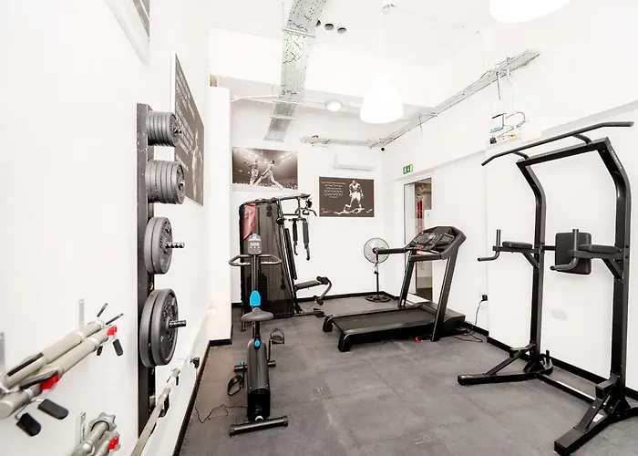 Islet Promenade Seafront Family With 2 Balconies By Getawaysmalta * St Paul's Bay